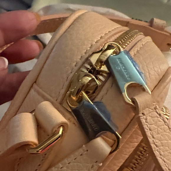 Burberry Light tan Leather Shoulder Bag - Picture 4 of 6